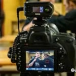 Sony ZV-1 II, cámara de vlog avanzada para creadores de contenido con grabación 4K y pantalla articulada.