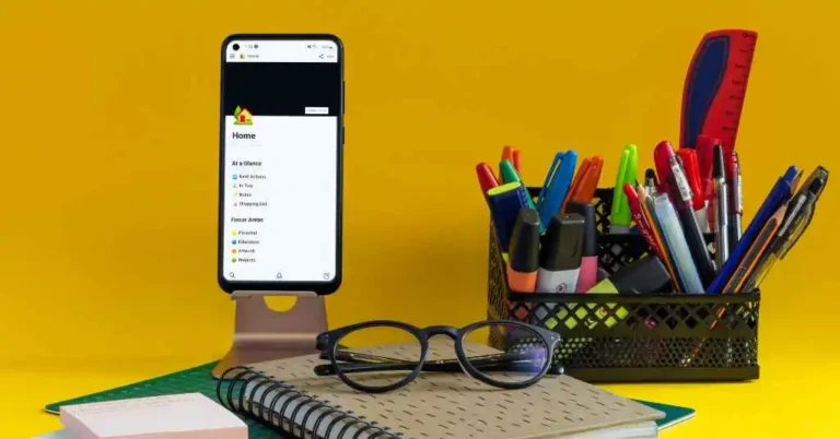 Miniatura de Notion mostrando cómo organizar proyectos y tareas de manera eficiente