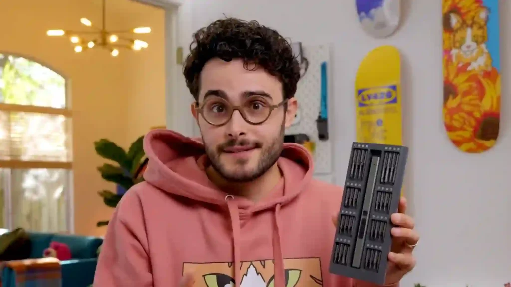 10 Gadgets de TEMU que No Puedes Perderte 5 Destornillador eléctrico compacto y eficiente, ideal para reparaciones rápidas.